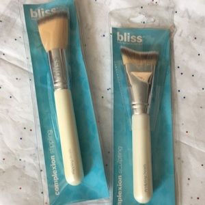 BUNDLE of 2 BLISS BRUSHES